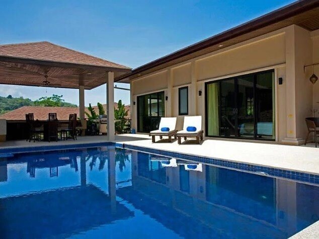 Фото Phailin Talay Nai Harn South Phuket Villa вилла