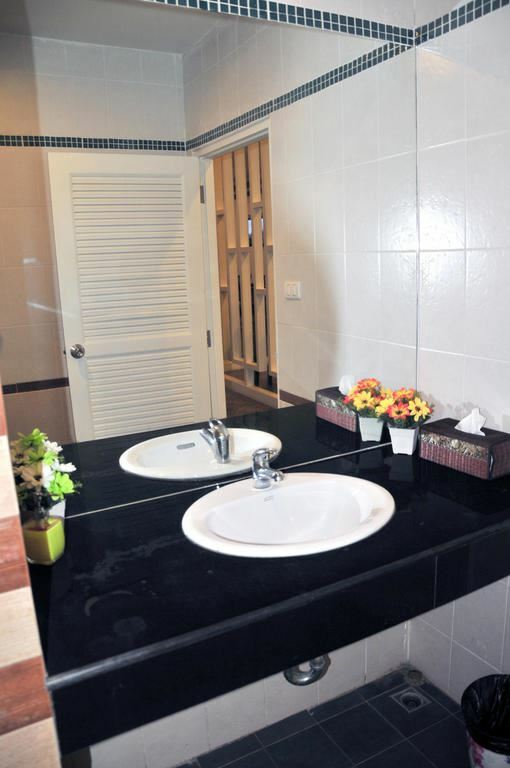 Картинка The Cocoon Patong 3*