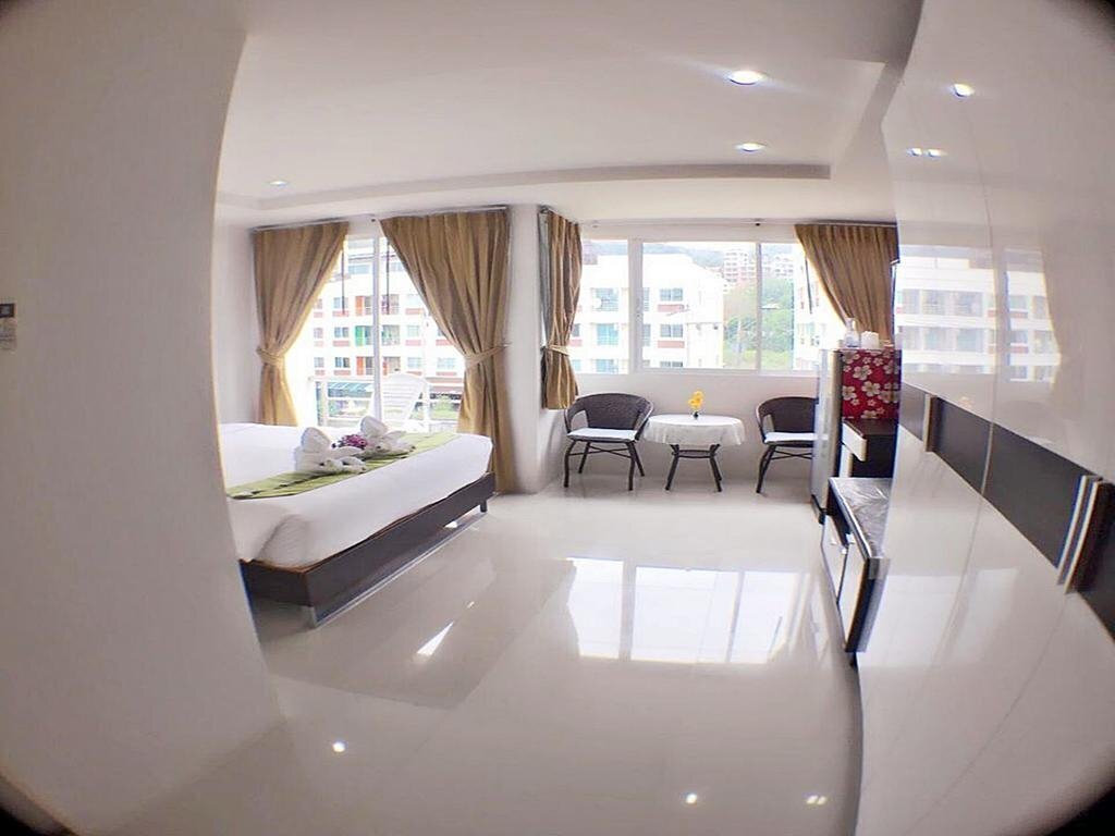 Фотографія Swiss House 1*