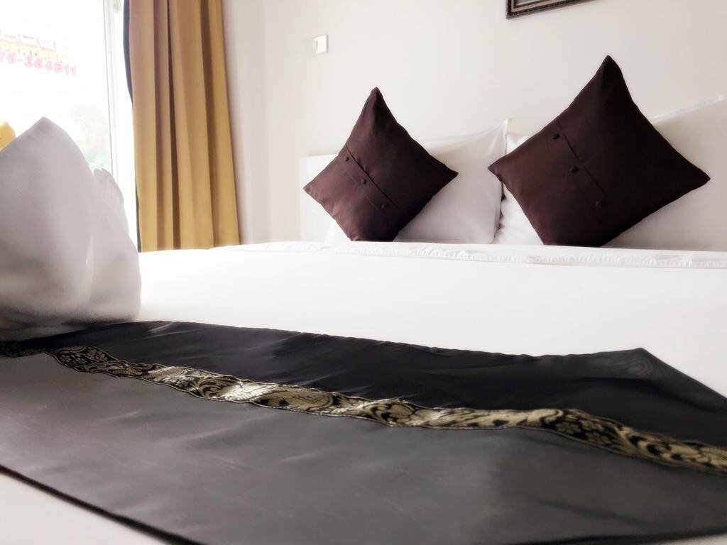 Картинка Swiss House 1*