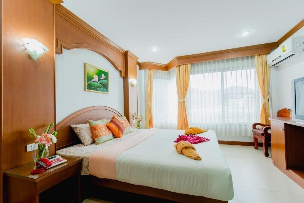 Отель R.K. Guesthouse 3*
