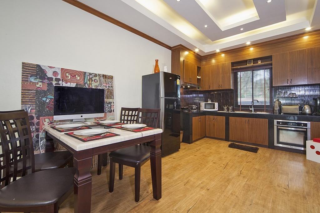 Фотографія BangTao Tara Villa 4 4*