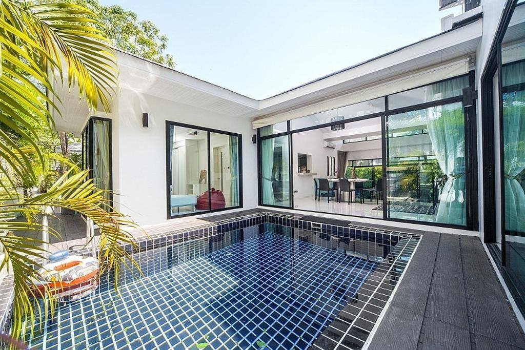 Готель Villa Chabah Near Kamala Beach Pkuket вилла