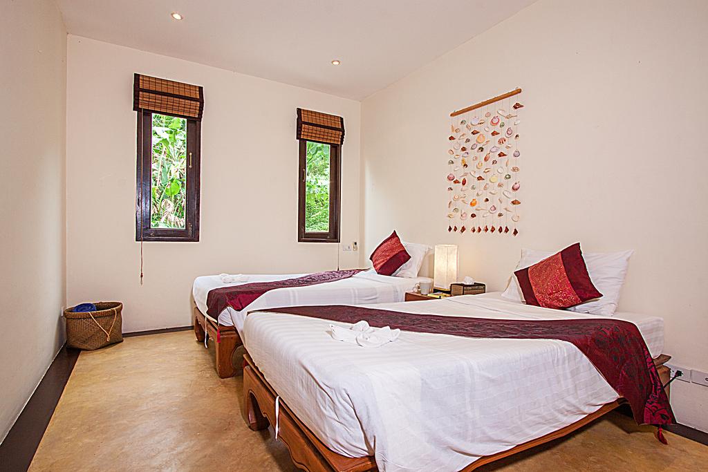 Фото Villa Samoot Sawan Karon Beach West Phuket вилла