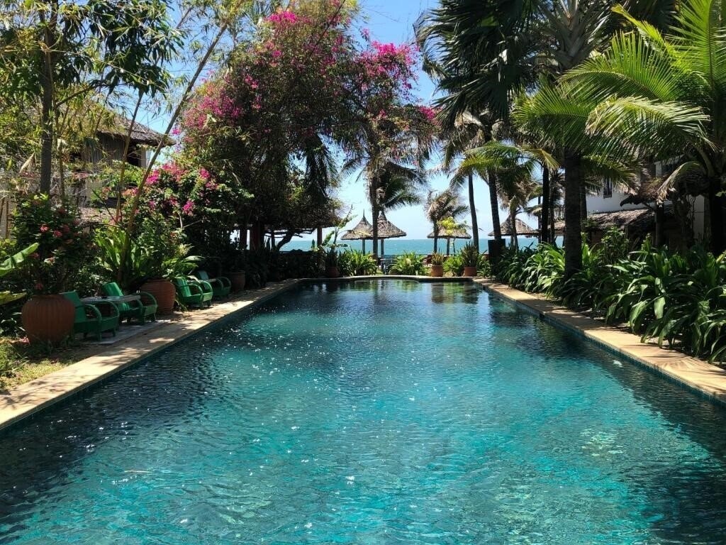 Фото Fullmoon Beach Resort 3*