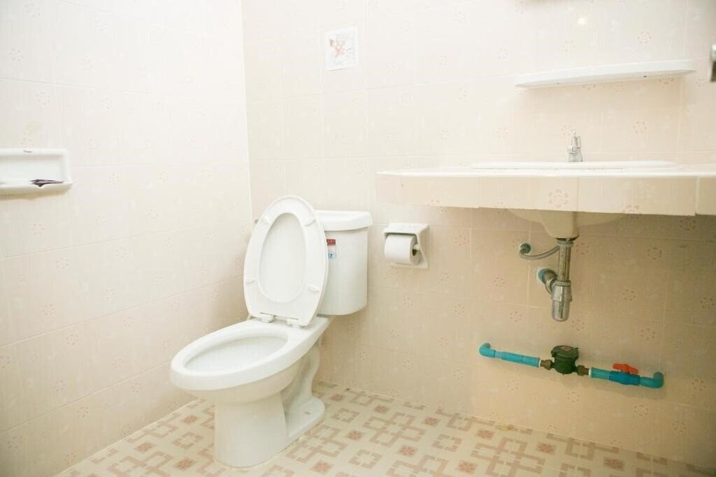 Фотография G & B Guesthouse 3*