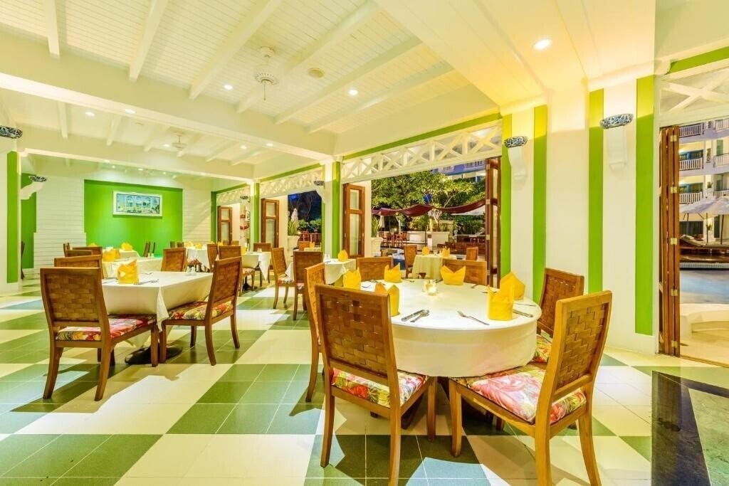 Изображение Andaman Seaview Hotel 4*