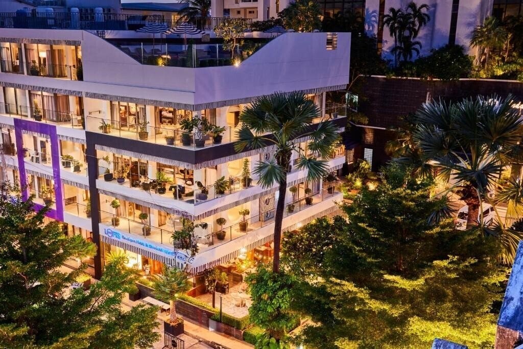 Готель BYD Lofts Boutique Hotel & Serviced Apartments 4*