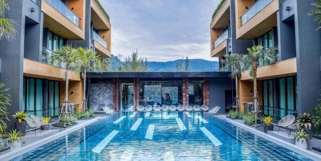Отель Glam Habitat Hotel 4*