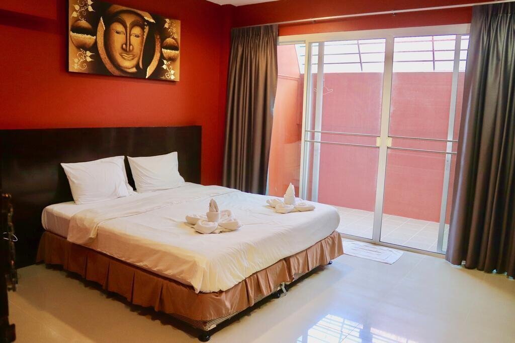 Фото Baan Oui Phuket Guest House 3*
