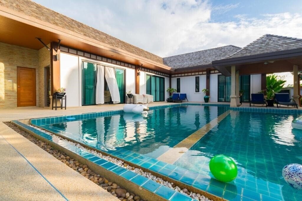 Фотография Rawai Vip Villas & Kids Park 4*