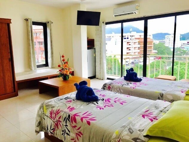 Фотографія Ban Patong Residence 3*