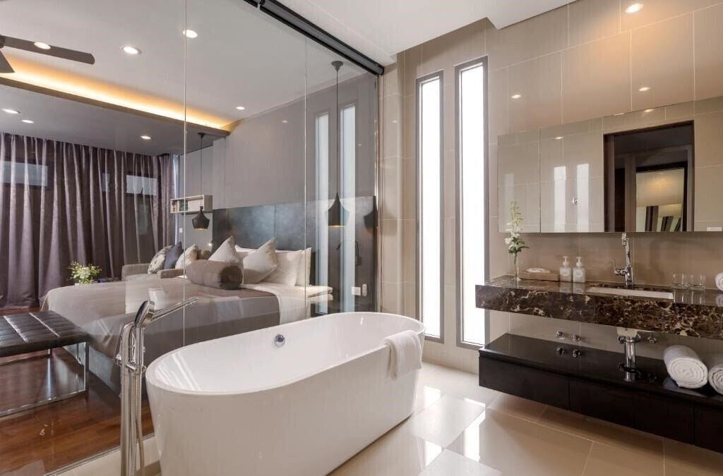 Фотографія X10 Seaview Suites At Panwa Beach 4*