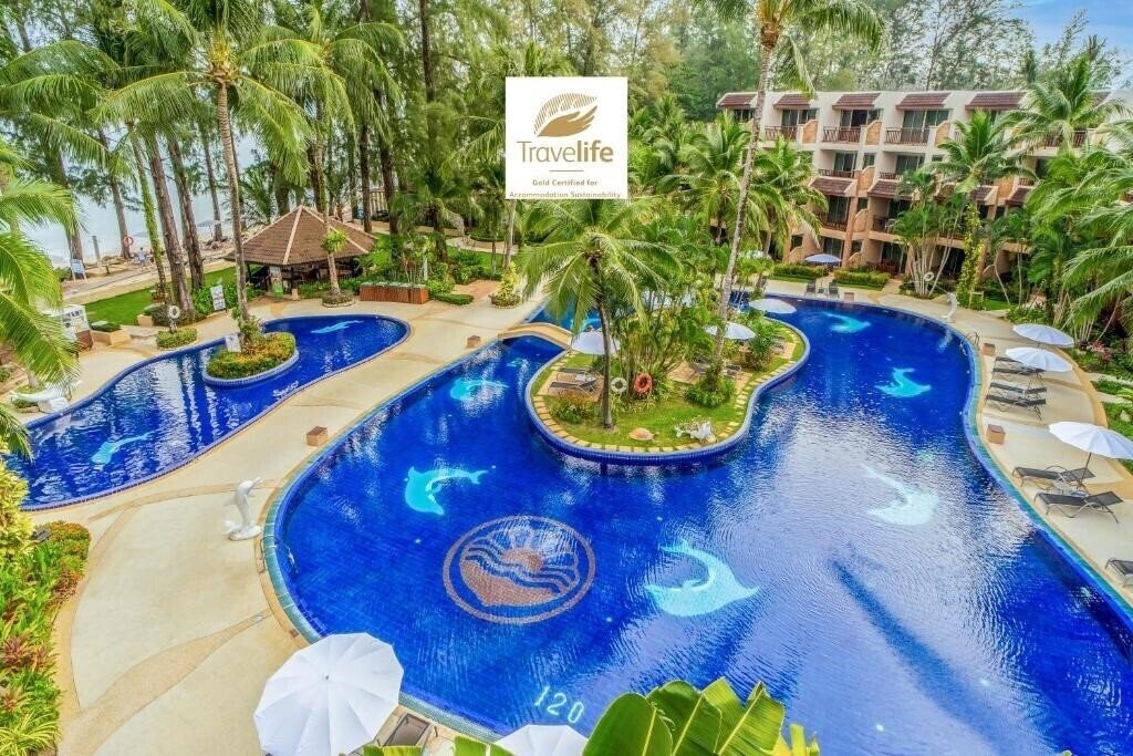 Готель Best Western Premier Bangtao Beach Resort 4*