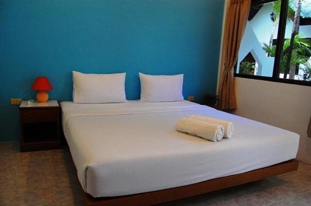 Фото Hacienda Phuket 2*