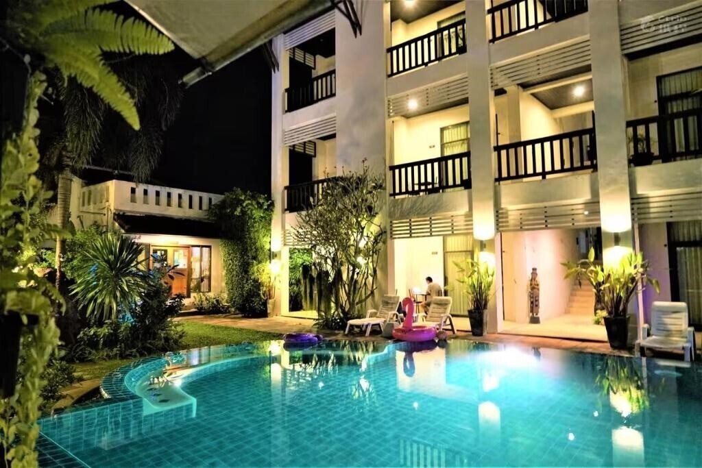 Отель Monaburi Boutique Resort 3*