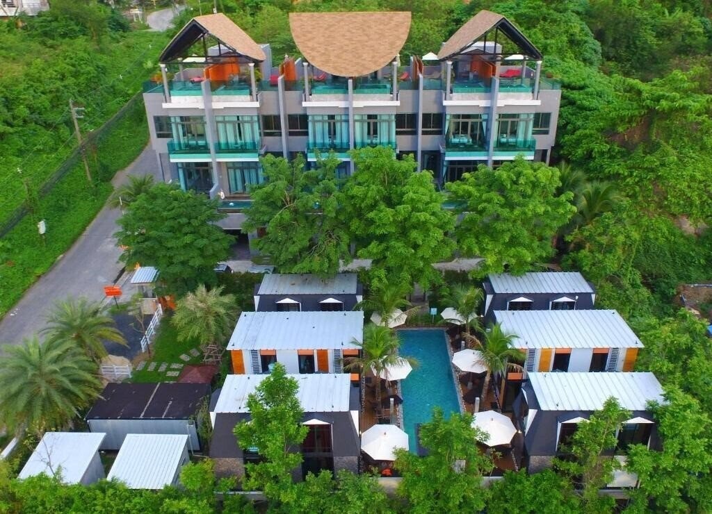 Готель Bukit Pool Villas 4*