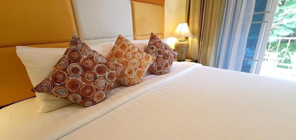 Готель The Mareeya Place 2*