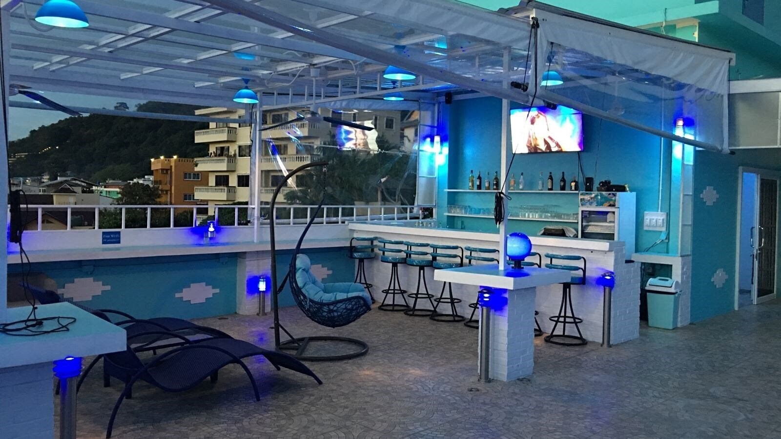 Готель Hotel Patong Blue 3*