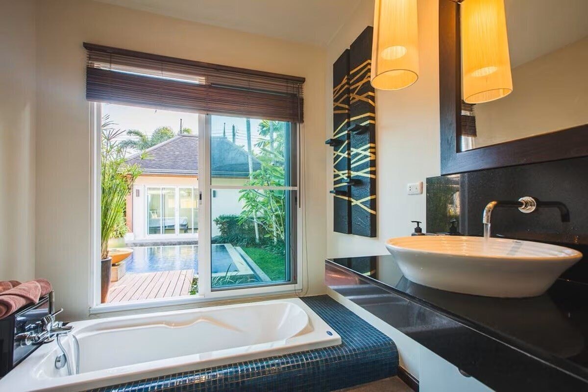 Картинка Two Villas Holiday Oriental Style Layan Beach 4*