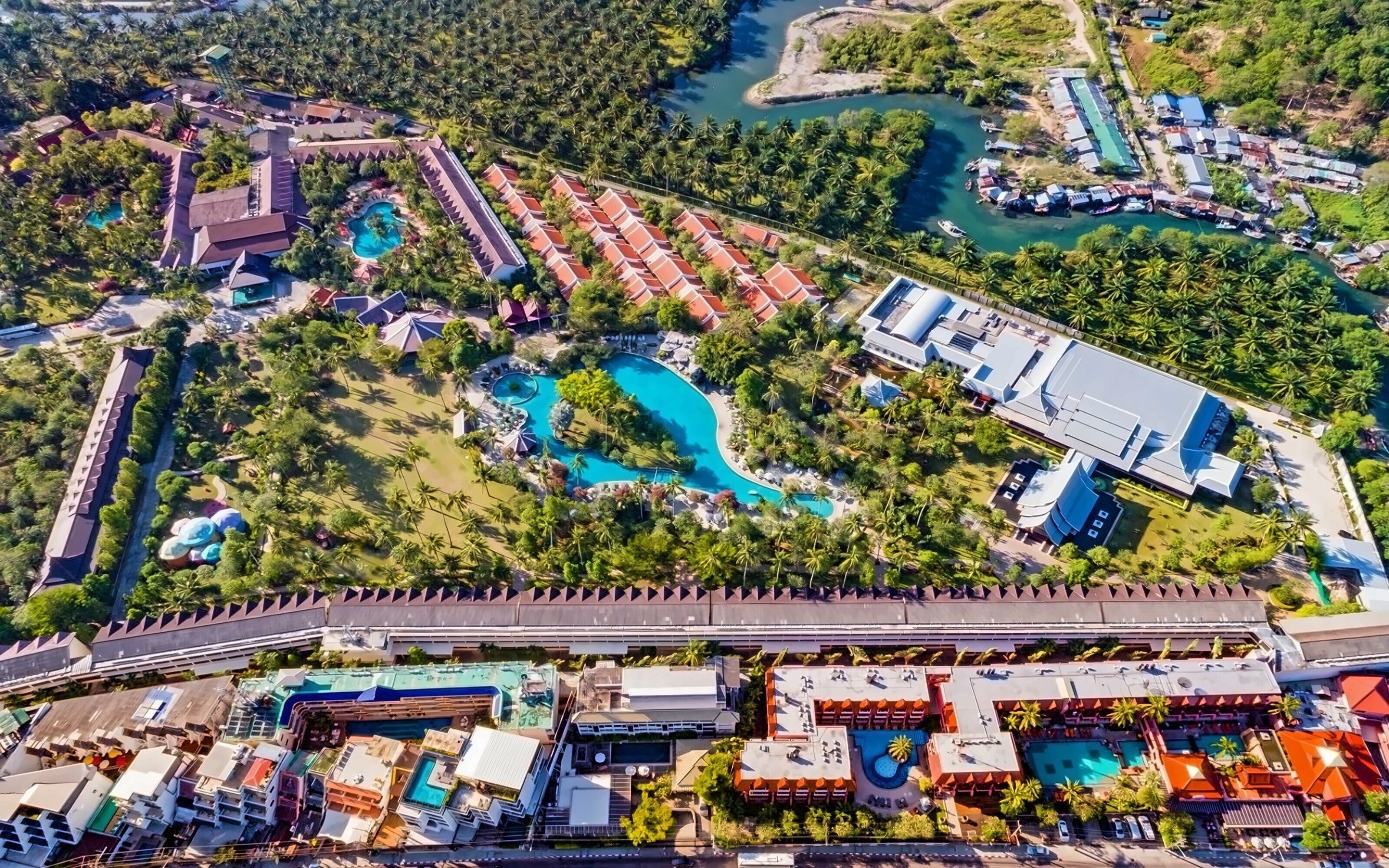 Фотографія Duangjitt Resort & SPA 4*