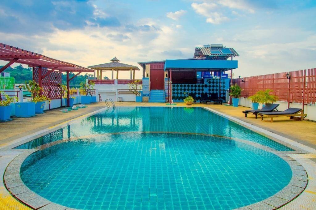 Фотографія Hawaii Patong 3*