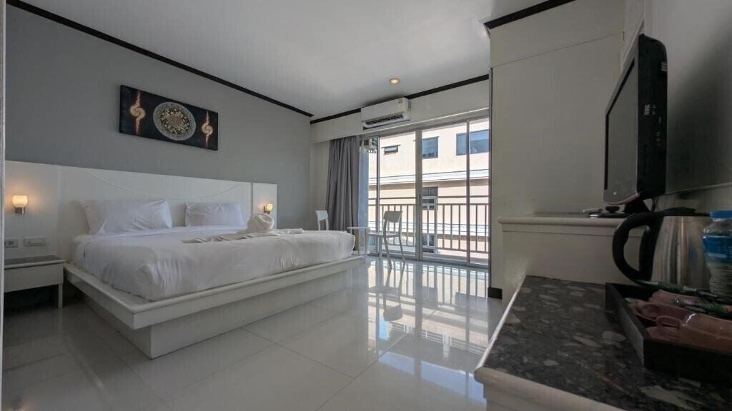 Картинка Issara Resort 3*