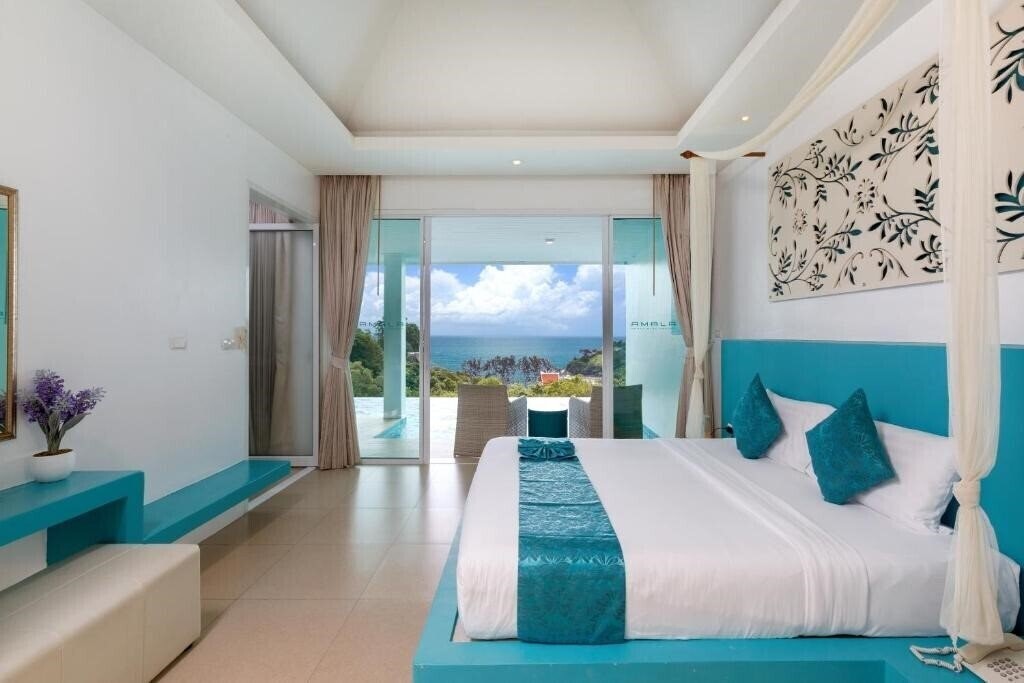 Готель Amala Grand Blue Resort 3*