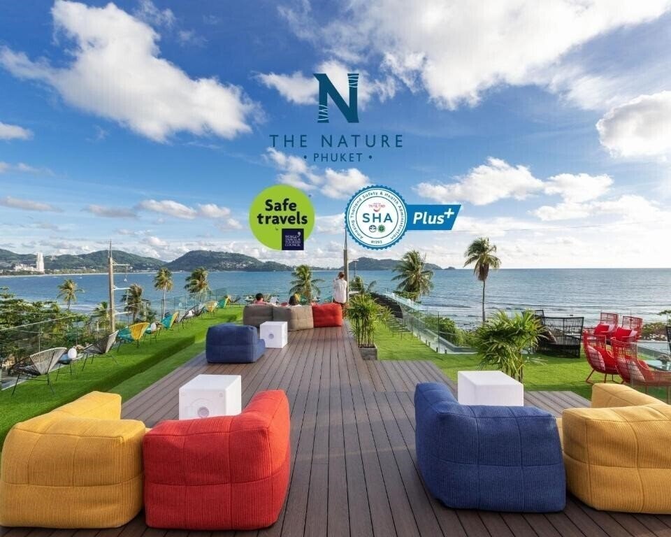 Готель The Nature Phuket 5*