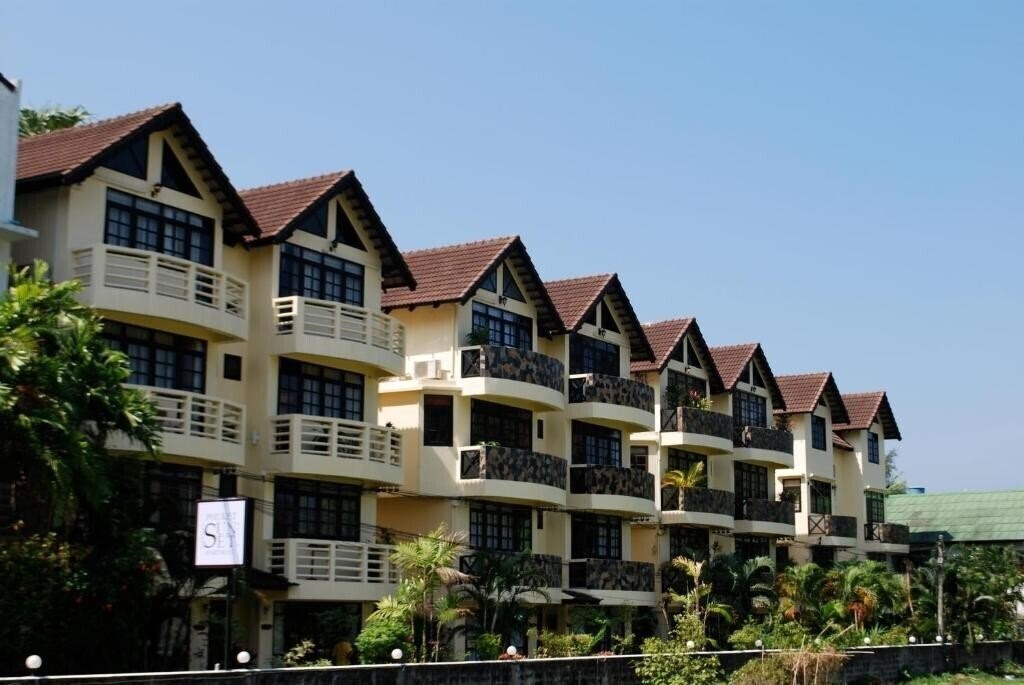 Отель Sunset Apartment Phuket 3*