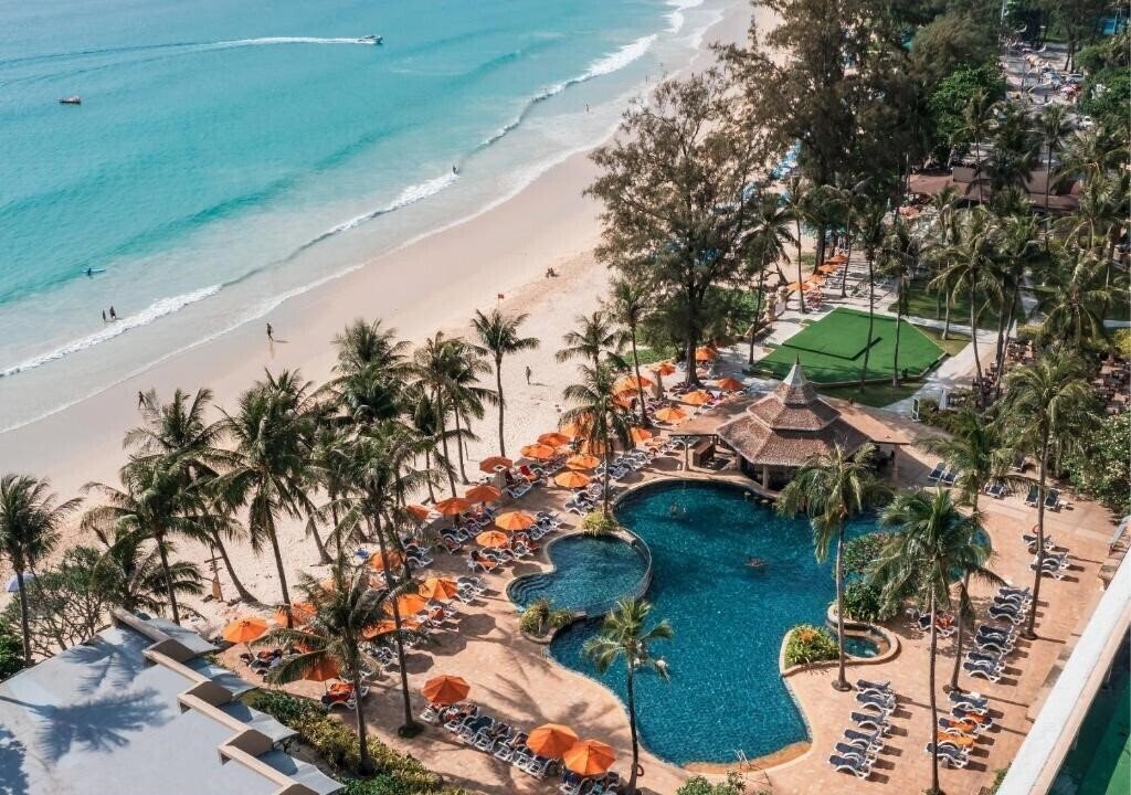 Отель Kata Beach Resort 4*