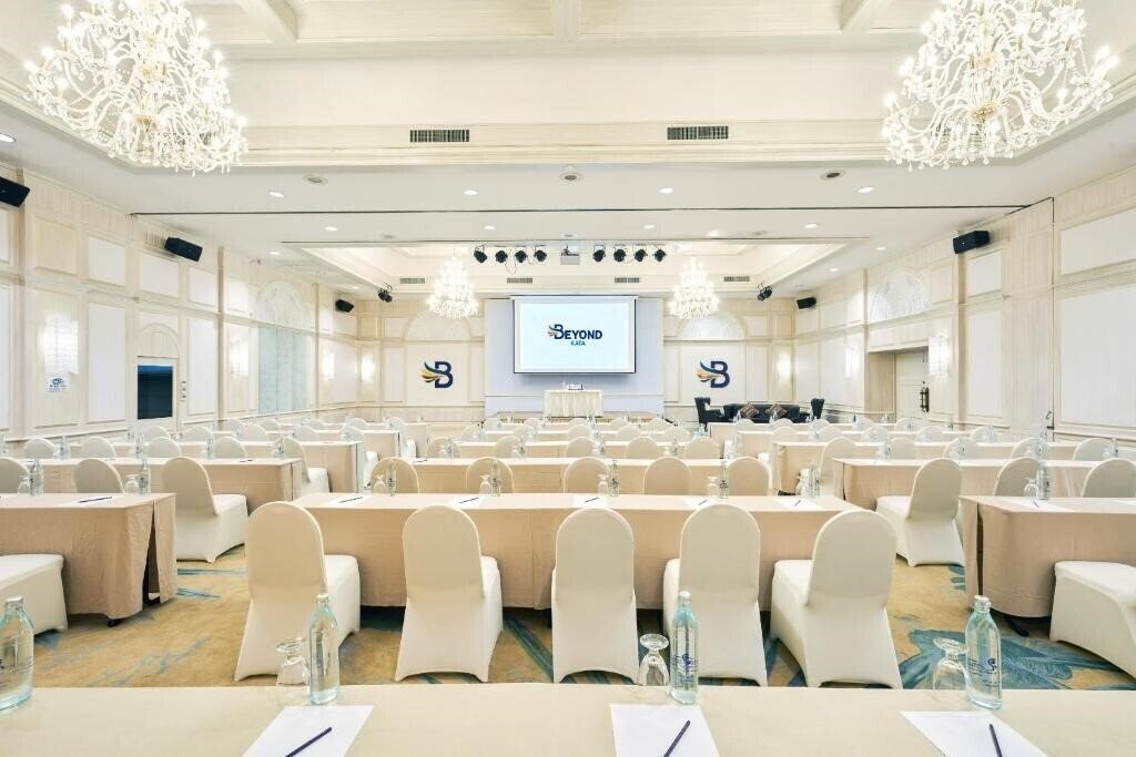 Картинка Kata Beach Resort 4*