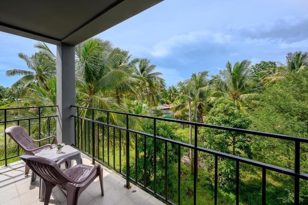 Изображение Maikhao Hotel & Residence 4*