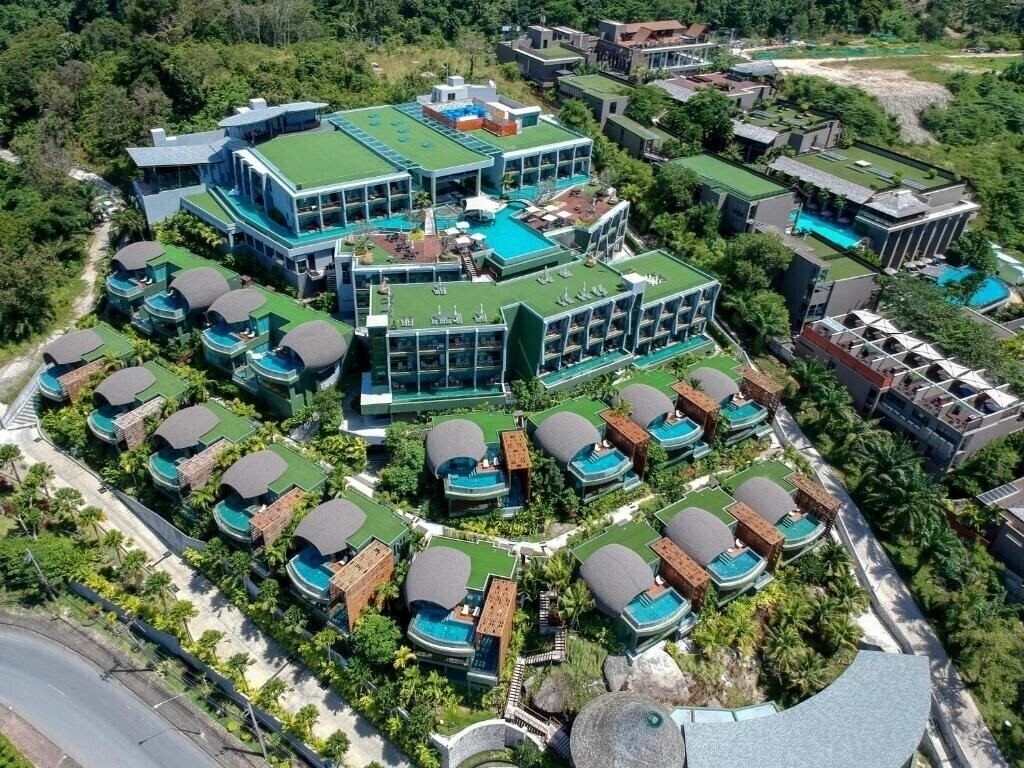 Картинка Crest Resort Pool Villas 5*