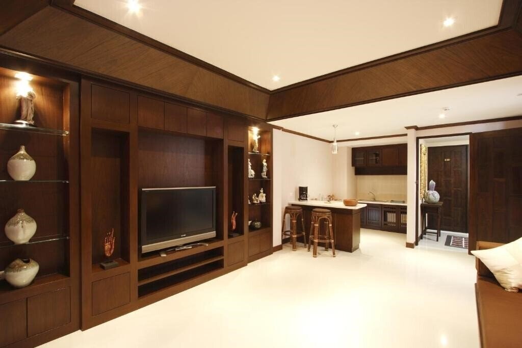 Зображення Rayaburi Hotel Patong 3*