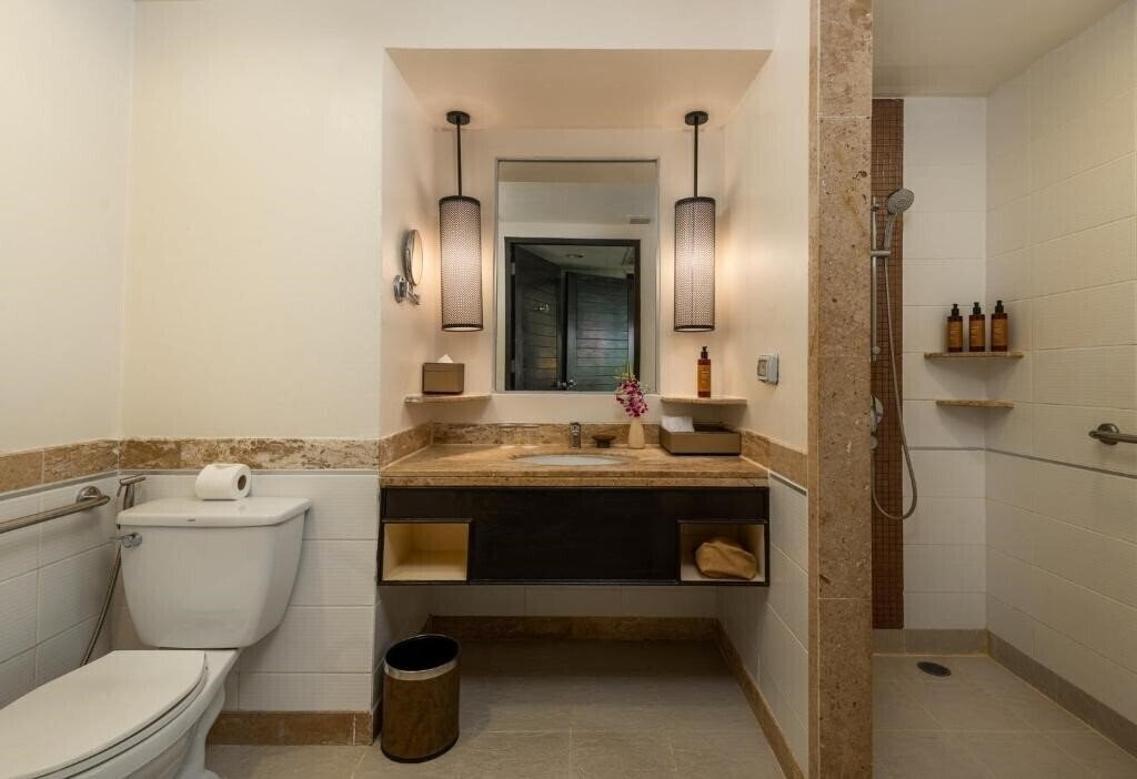 Фотографія Centara Kata Resort Phuket 4*