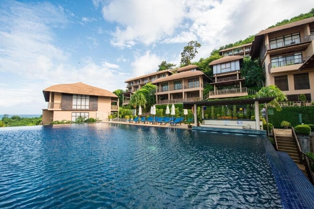 Готель Karon Phunaka Resort & SPA 4*