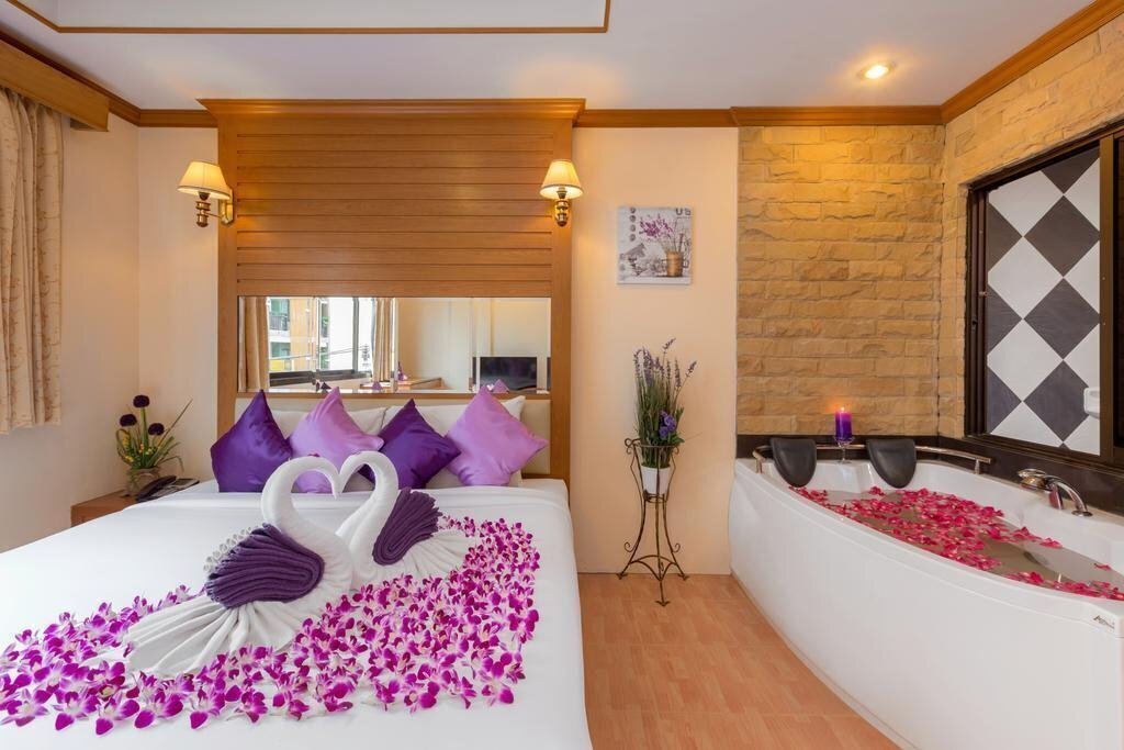 Фотографія Bangkok Residence (ex. Bangkok Residence Patong) 3*