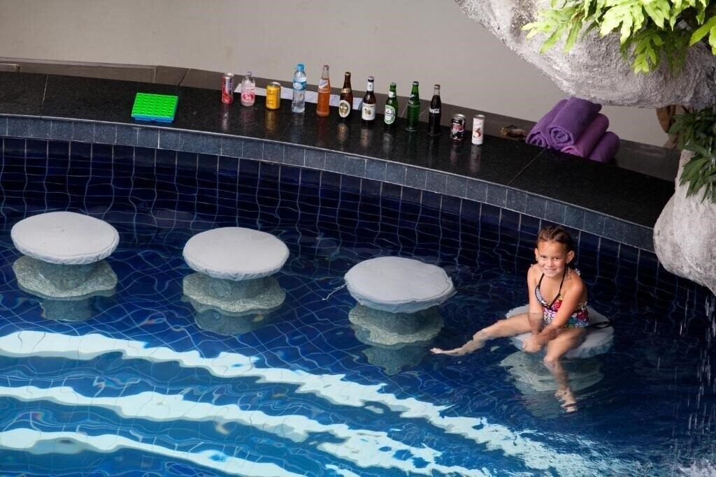 Картинка Sunset Beach Phuket 3*