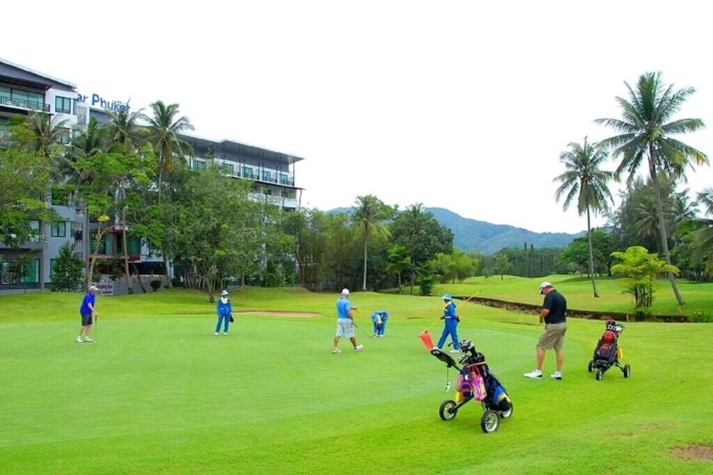Зображення The Par Phuket 4*
