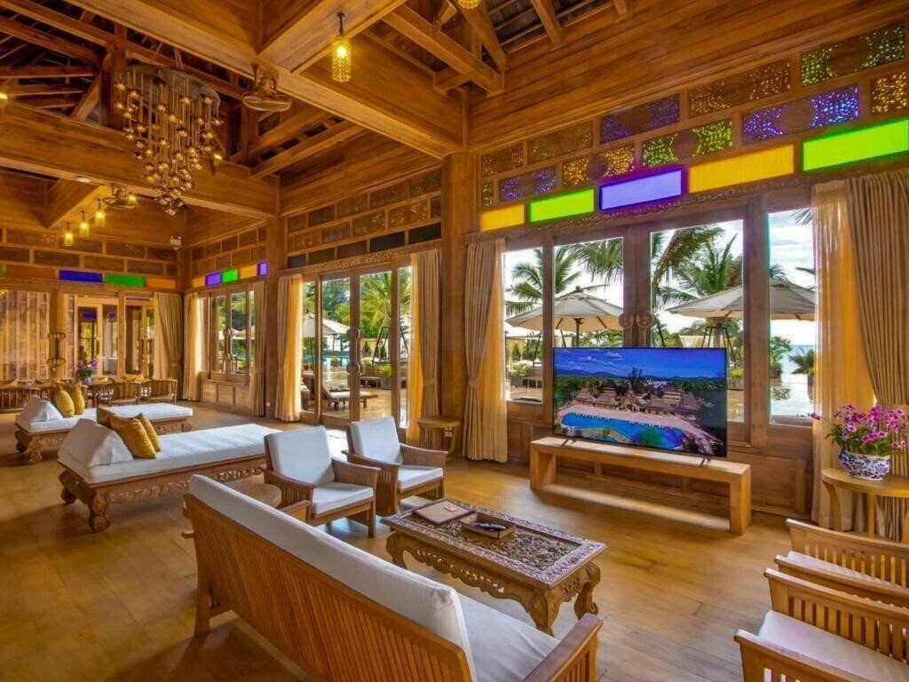 Фотографія Santhiya Phuket Natai Resort & SPA 5*