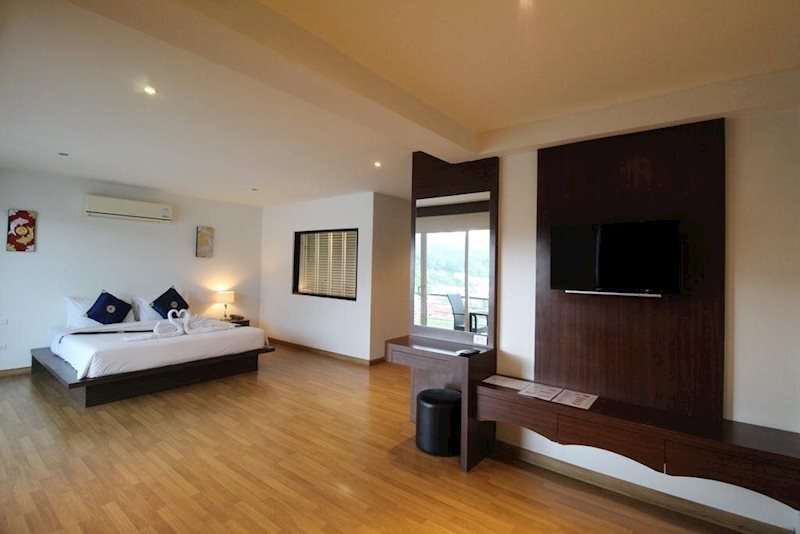 Фотографія Ocean View Treasure Hotel 4*