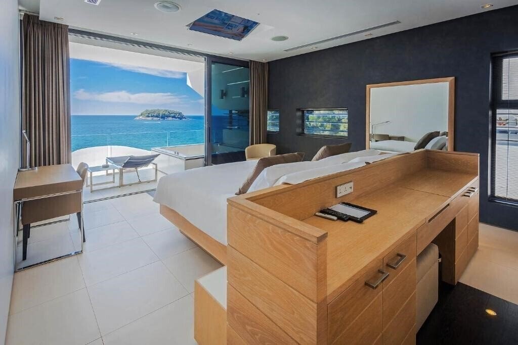 Зображення Kata Rocks Resort & Residences 5*