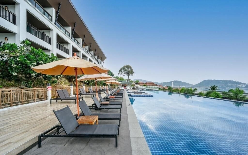 Готель Andamantra Resort & Villa Phuket (ex. Centara Blue Marine Resort) 4*