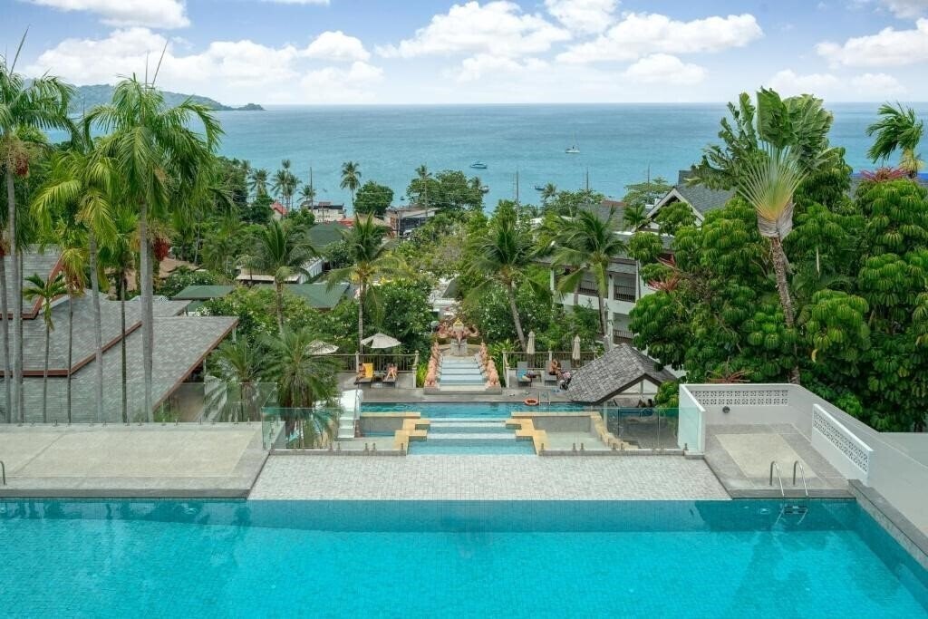 Фото Andamantra Resort & Villa Phuket 4*
