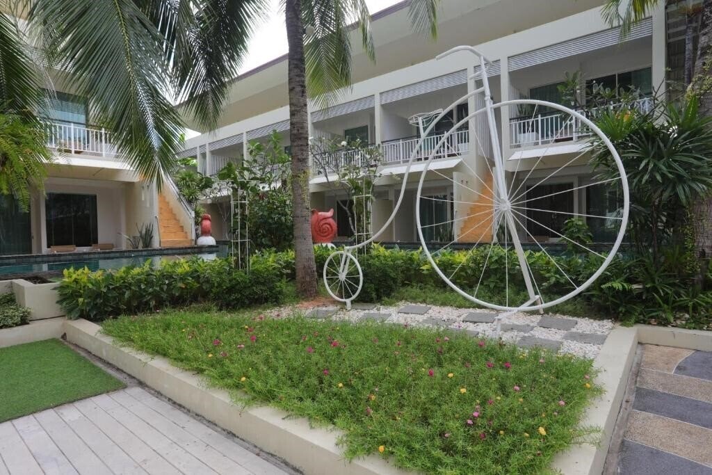 Картинка A2 Pool Resort Phuket 3*