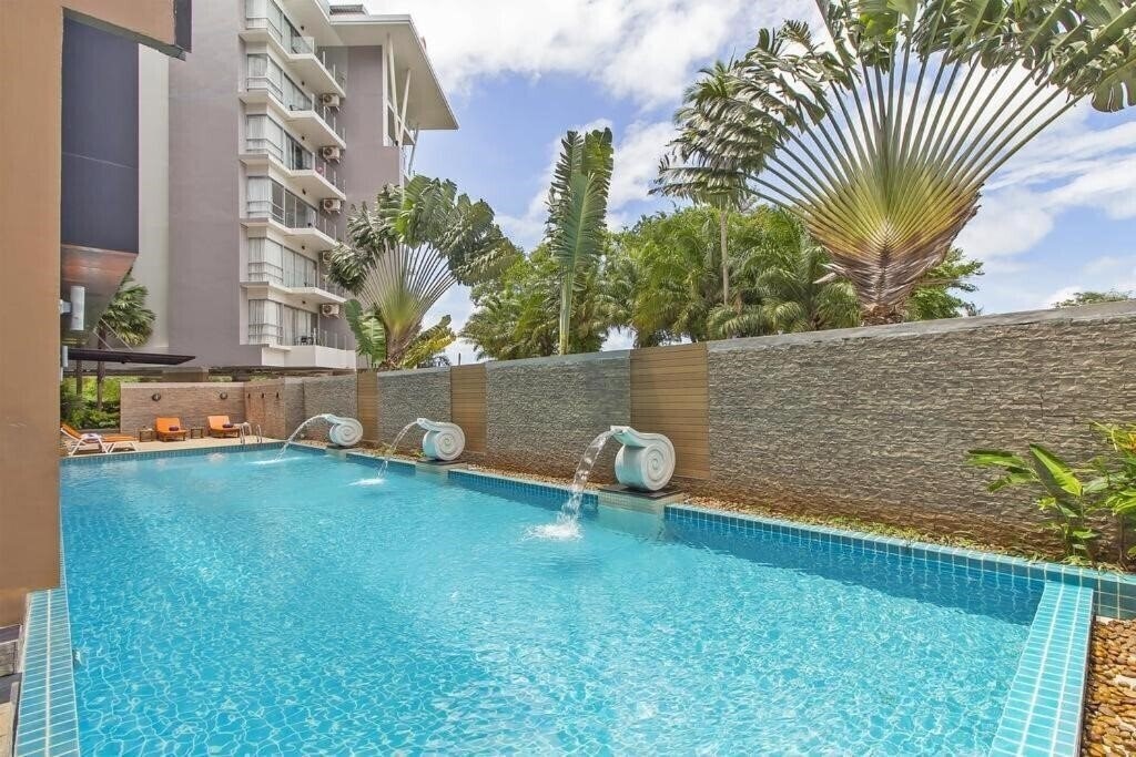 Фото Chic Condotel Karon 4*