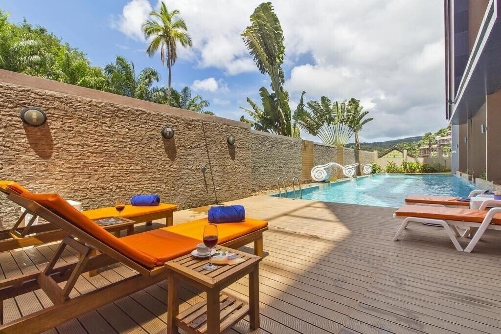 Зображення Chic Condotel Karon 4*