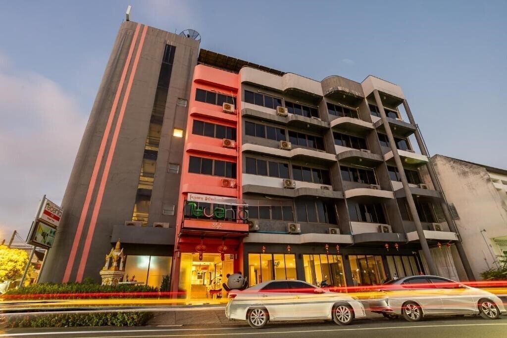 Фото Recenta Express Phuket Town 3*