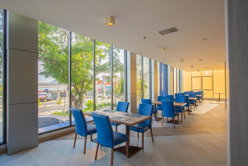 Фотографія Seabed Grand Hotel Phuket 5*